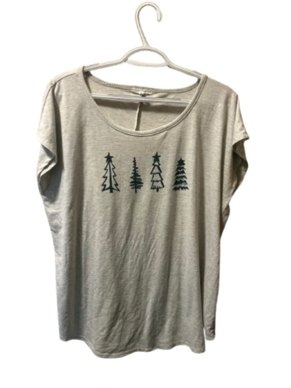 Maurices Grey Pine Tree Graphic Short Sleeve T-Shirt - Size XL